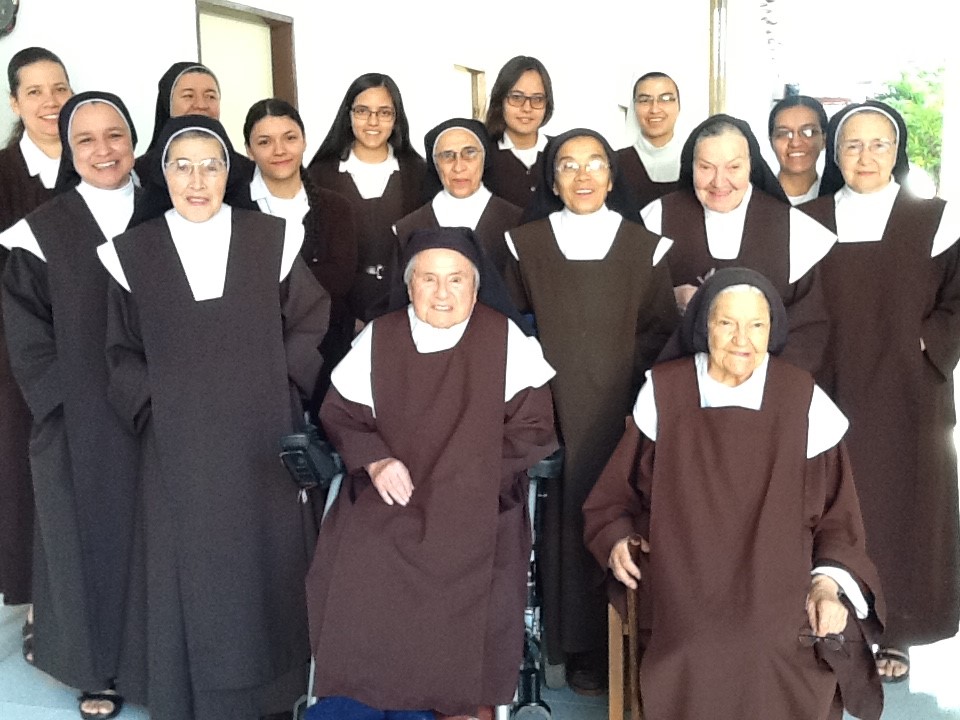 Immagine di 19 marzo: Onoriamo San Giuseppe <br/> sostenendo un convento in Colombia!