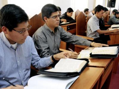 Immagine di PERÙ. Aiuti per la formazione di 51 seminaristi di Arequipa