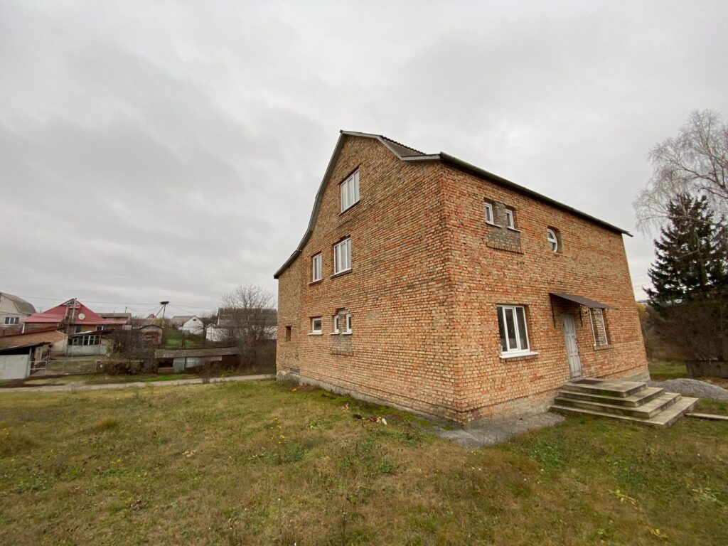 chiesa cattolica in Ucraina resiste tra blackout e paura