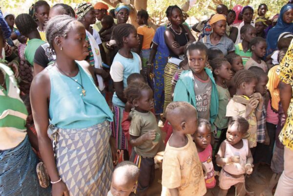 Regala un anno di scuola ai bambini cristiani in Burkina Faso