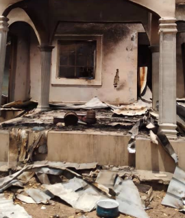 Effetti dell’attacco alla parrocchia di San Giacomo Maggiore, Adu, circoscrizione di Chanchanji, Area di governo locale di Takum, marzo 2026